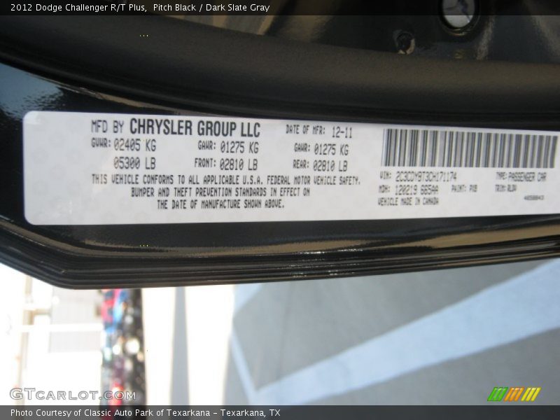 Pitch Black / Dark Slate Gray 2012 Dodge Challenger R/T Plus