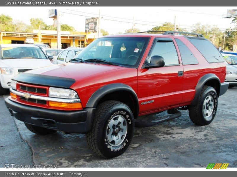 Front 3/4 View of 1998 Blazer LS 4x4