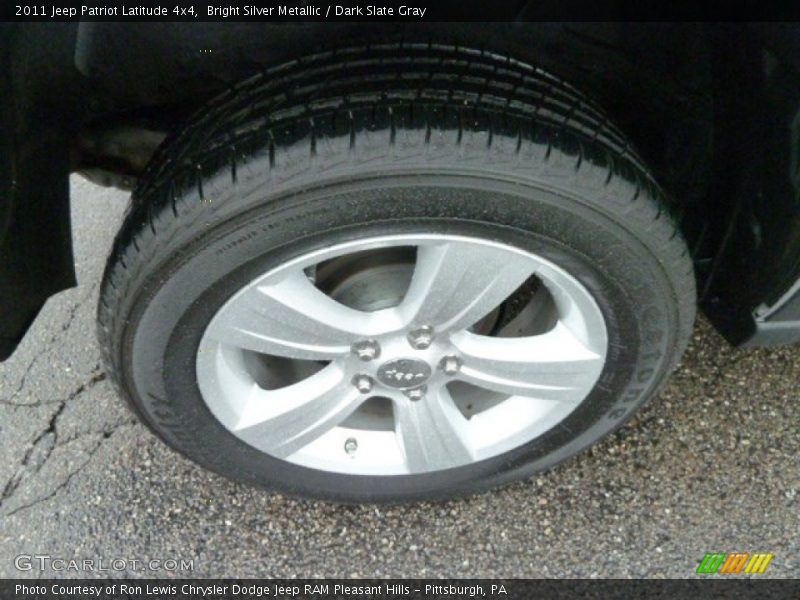 Bright Silver Metallic / Dark Slate Gray 2011 Jeep Patriot Latitude 4x4