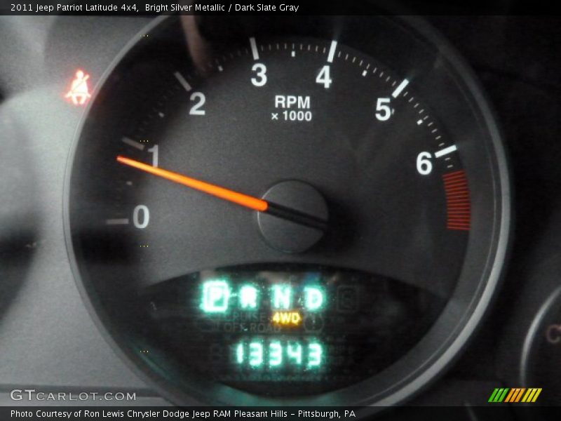 Bright Silver Metallic / Dark Slate Gray 2011 Jeep Patriot Latitude 4x4