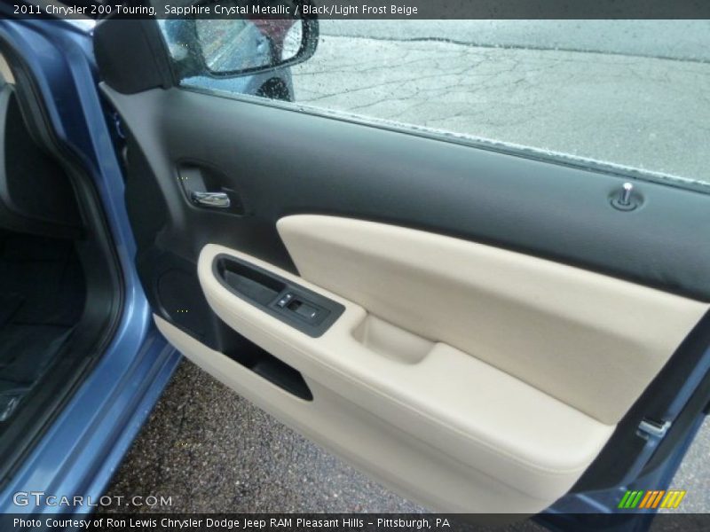 Sapphire Crystal Metallic / Black/Light Frost Beige 2011 Chrysler 200 Touring