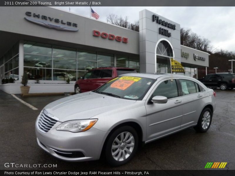 Bright Silver Metallic / Black 2011 Chrysler 200 Touring