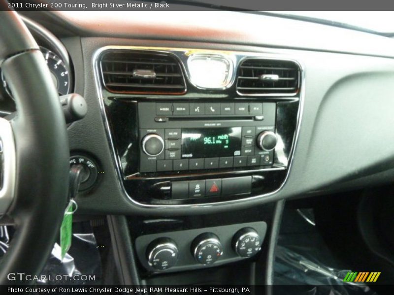 Bright Silver Metallic / Black 2011 Chrysler 200 Touring