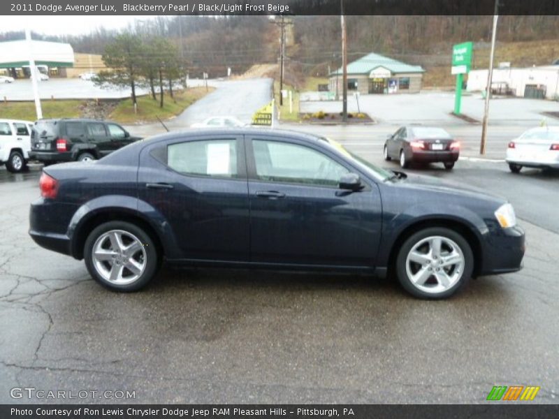  2011 Avenger Lux Blackberry Pearl