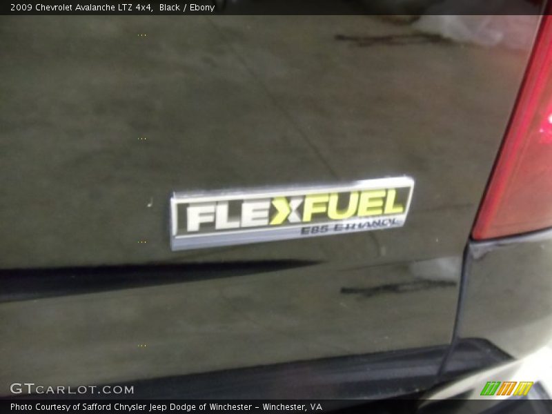 Black / Ebony 2009 Chevrolet Avalanche LTZ 4x4