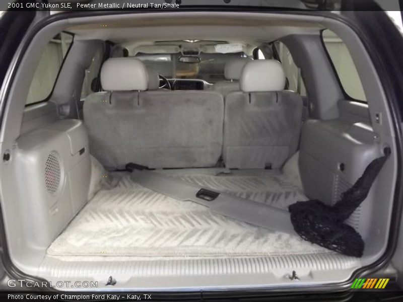  2001 Yukon SLE Trunk