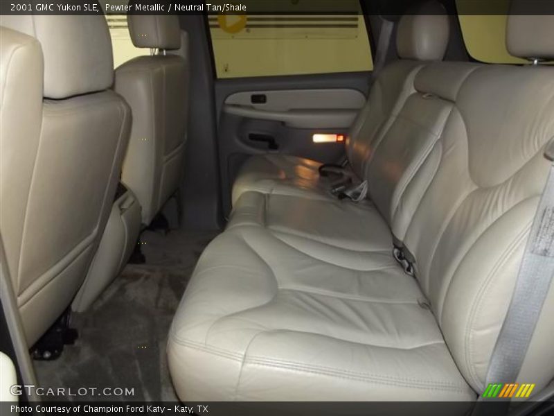 Pewter Metallic / Neutral Tan/Shale 2001 GMC Yukon SLE