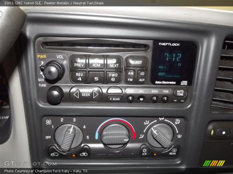 Pewter Metallic / Neutral Tan/Shale 2001 GMC Yukon SLE