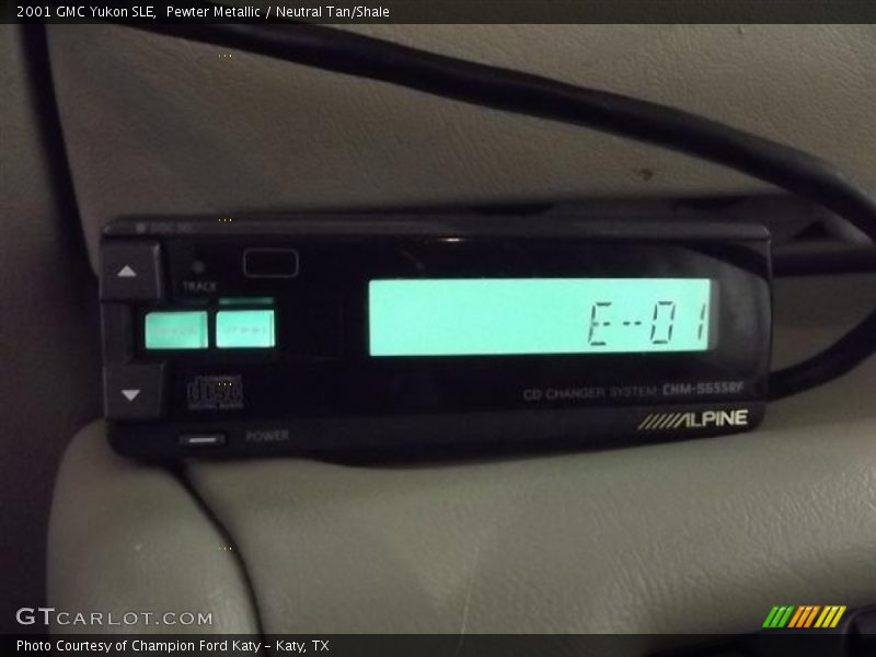 Pewter Metallic / Neutral Tan/Shale 2001 GMC Yukon SLE