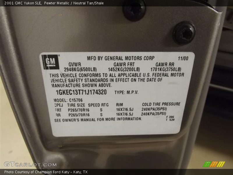 Pewter Metallic / Neutral Tan/Shale 2001 GMC Yukon SLE
