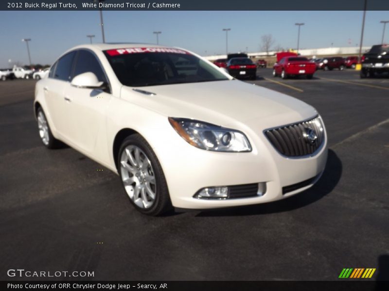 White Diamond Tricoat / Cashmere 2012 Buick Regal Turbo