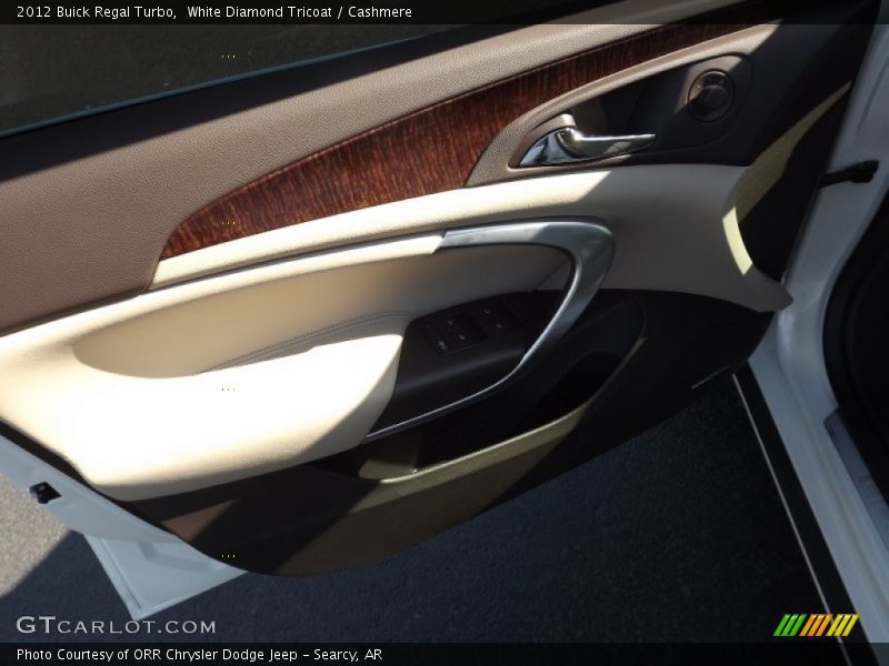 White Diamond Tricoat / Cashmere 2012 Buick Regal Turbo