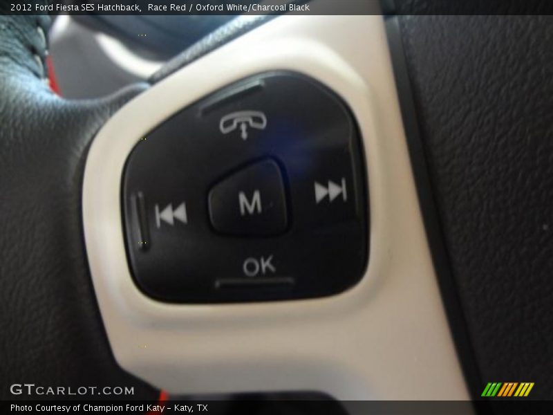 Race Red / Oxford White/Charcoal Black 2012 Ford Fiesta SES Hatchback