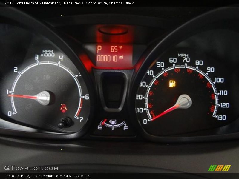 Race Red / Oxford White/Charcoal Black 2012 Ford Fiesta SES Hatchback