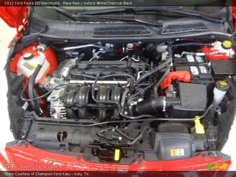 Race Red / Oxford White/Charcoal Black 2012 Ford Fiesta SES Hatchback