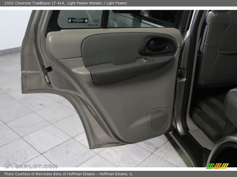 Light Pewter Metallic / Light Pewter 2002 Chevrolet TrailBlazer LT 4x4