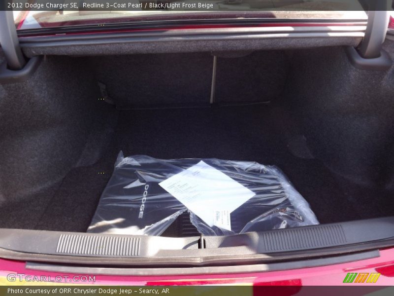 Redline 3-Coat Pearl / Black/Light Frost Beige 2012 Dodge Charger SE