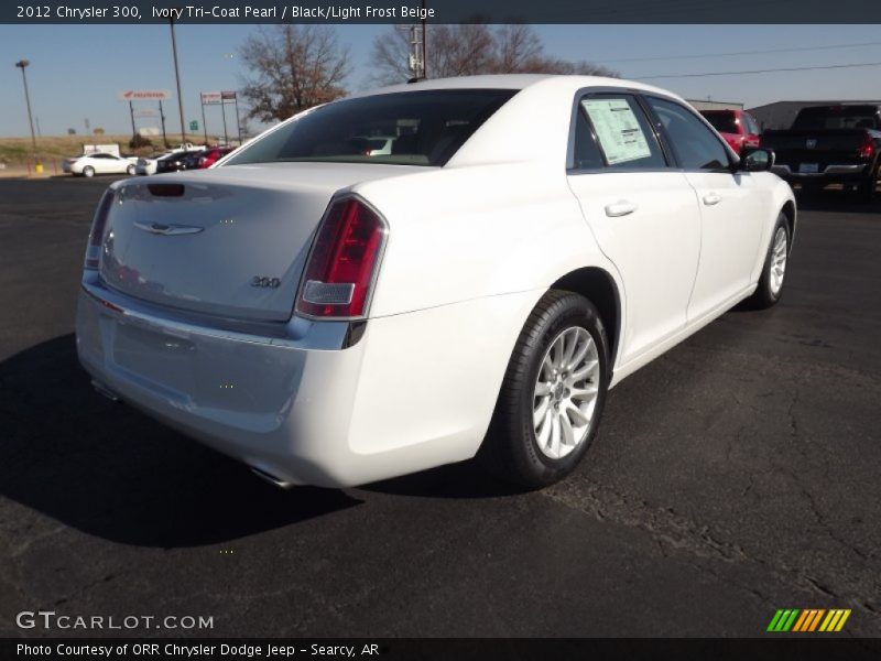 Ivory Tri-Coat Pearl / Black/Light Frost Beige 2012 Chrysler 300