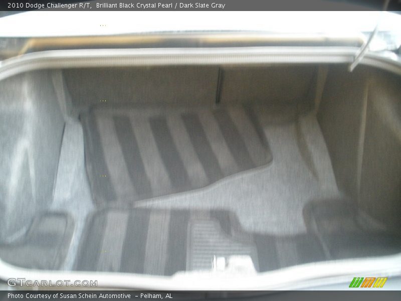 Brilliant Black Crystal Pearl / Dark Slate Gray 2010 Dodge Challenger R/T
