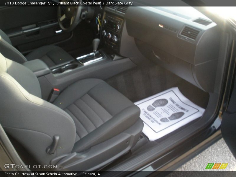 Brilliant Black Crystal Pearl / Dark Slate Gray 2010 Dodge Challenger R/T