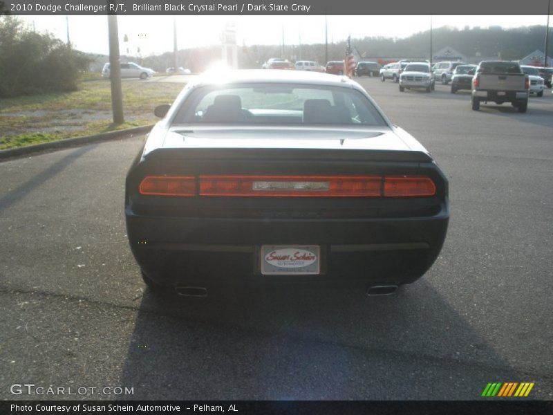 Brilliant Black Crystal Pearl / Dark Slate Gray 2010 Dodge Challenger R/T