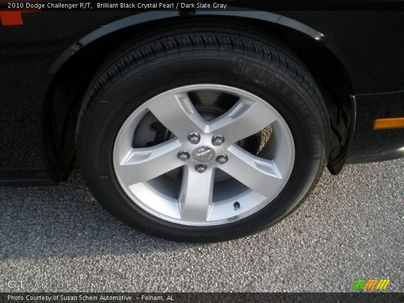Brilliant Black Crystal Pearl / Dark Slate Gray 2010 Dodge Challenger R/T