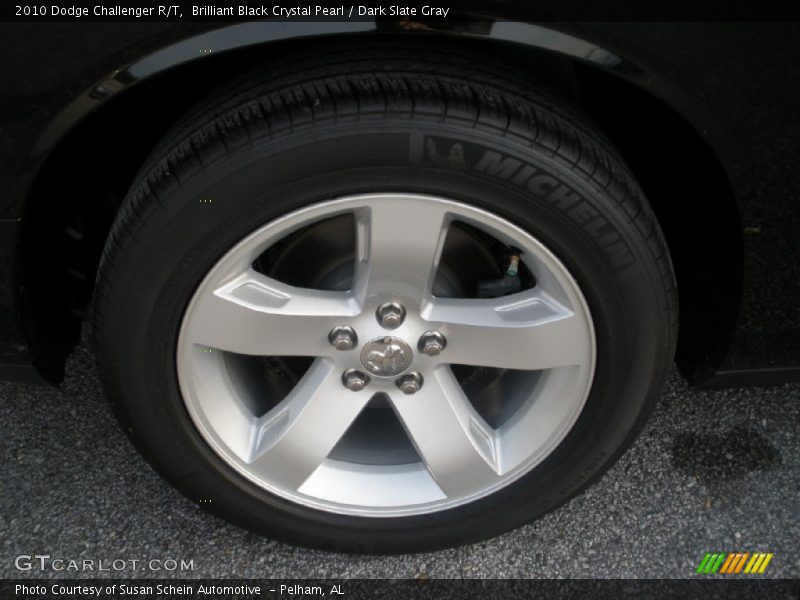 Brilliant Black Crystal Pearl / Dark Slate Gray 2010 Dodge Challenger R/T