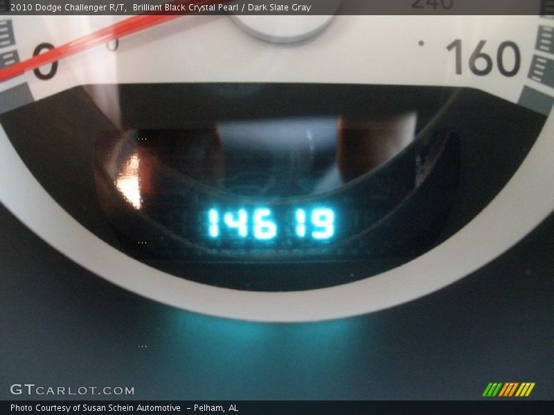 Brilliant Black Crystal Pearl / Dark Slate Gray 2010 Dodge Challenger R/T
