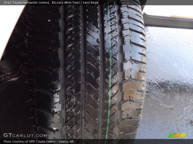 Blizzard White Pearl / Sand Beige 2012 Toyota Highlander Limited