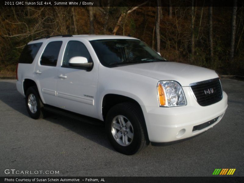 Summit White / Ebony 2011 GMC Yukon SLE 4x4