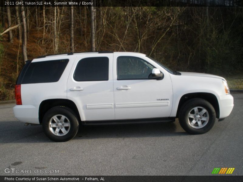 Summit White / Ebony 2011 GMC Yukon SLE 4x4