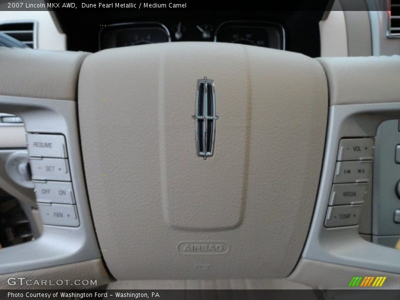 Dune Pearl Metallic / Medium Camel 2007 Lincoln MKX AWD
