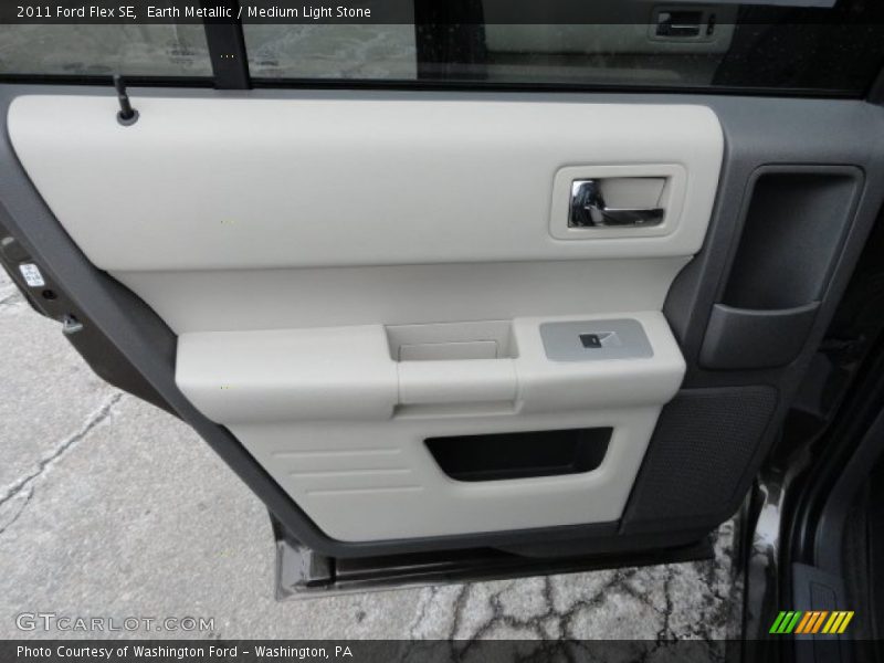 Earth Metallic / Medium Light Stone 2011 Ford Flex SE