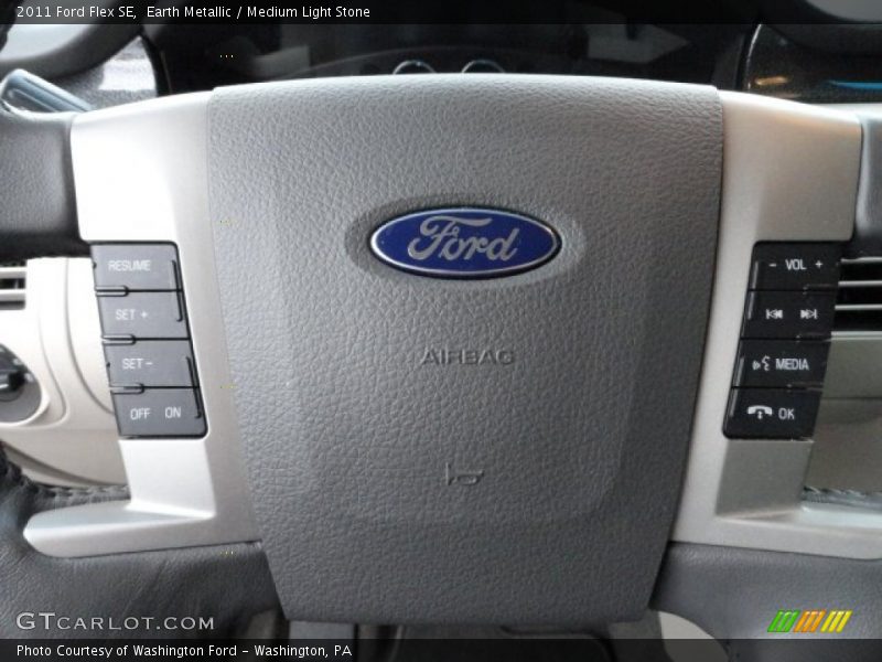 Earth Metallic / Medium Light Stone 2011 Ford Flex SE