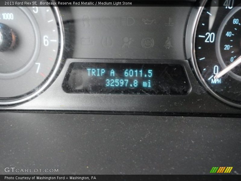 Bordeaux Reserve Red Metallic / Medium Light Stone 2011 Ford Flex SE