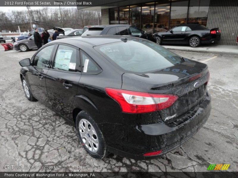 Black / Charcoal Black 2012 Ford Focus SE Sedan