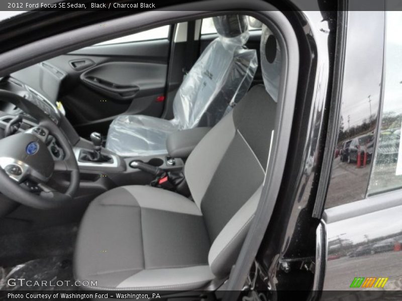 Black / Charcoal Black 2012 Ford Focus SE Sedan