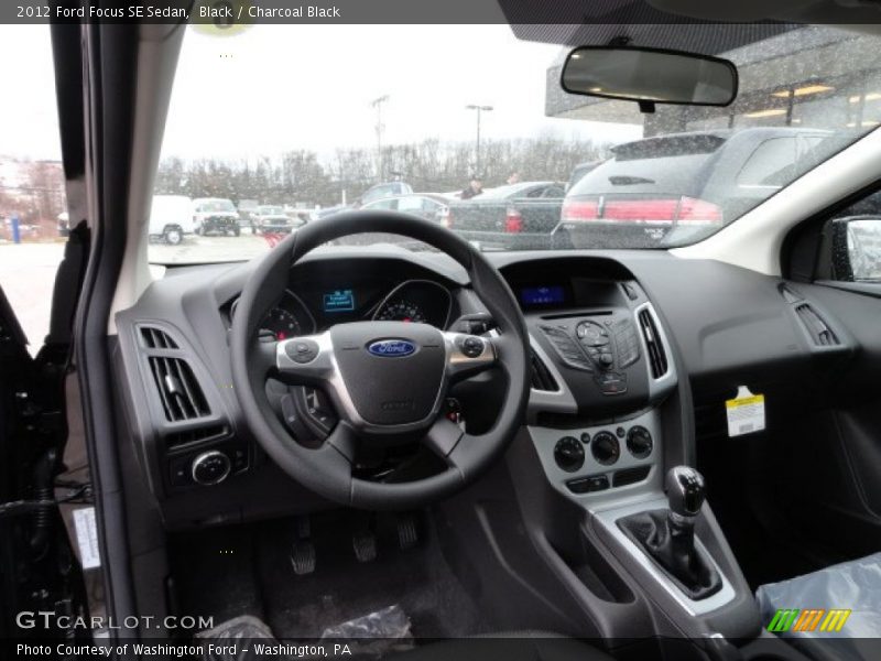 Black / Charcoal Black 2012 Ford Focus SE Sedan