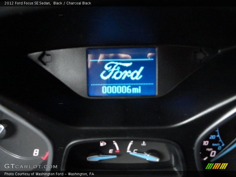 Black / Charcoal Black 2012 Ford Focus SE Sedan