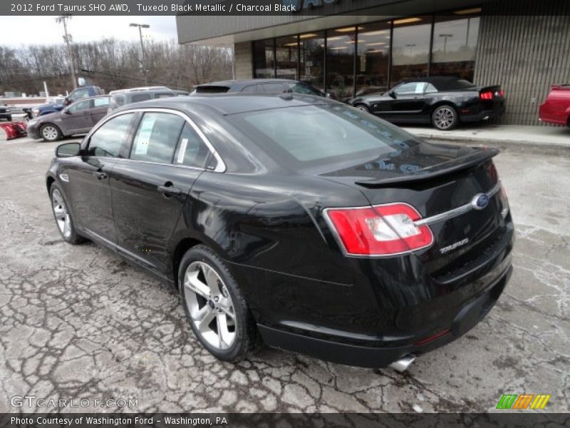 Tuxedo Black Metallic / Charcoal Black 2012 Ford Taurus SHO AWD