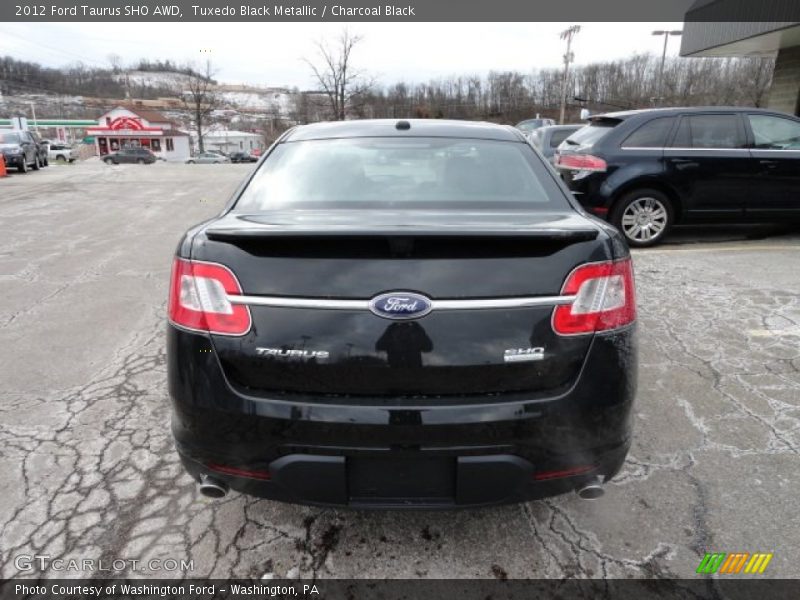 Tuxedo Black Metallic / Charcoal Black 2012 Ford Taurus SHO AWD