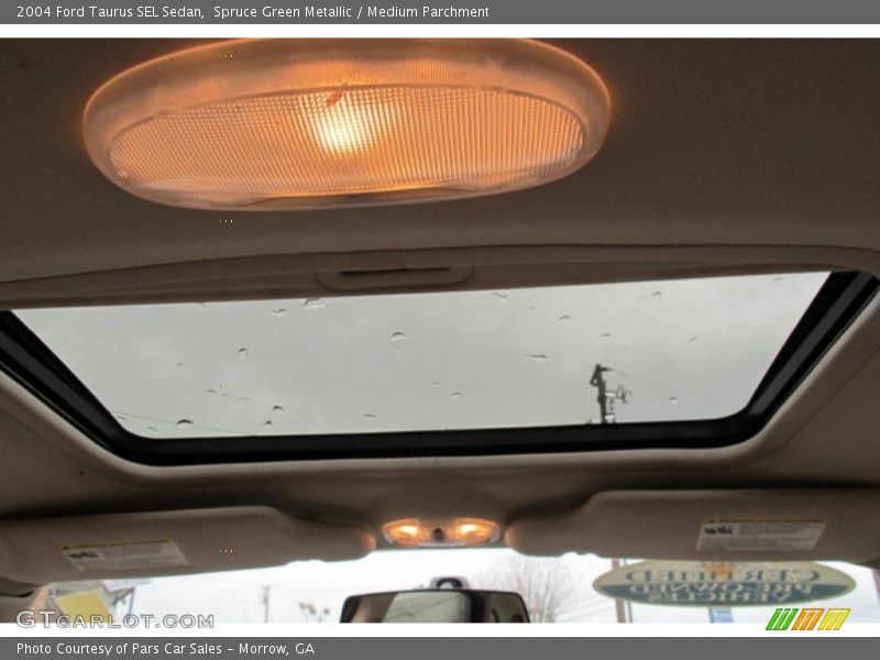 Spruce Green Metallic / Medium Parchment 2004 Ford Taurus SEL Sedan