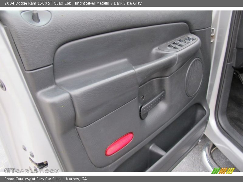 Bright Silver Metallic / Dark Slate Gray 2004 Dodge Ram 1500 ST Quad Cab