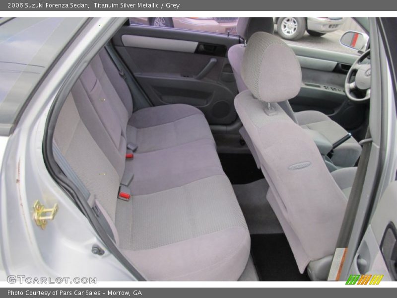 Titanuim Silver Metallic / Grey 2006 Suzuki Forenza Sedan