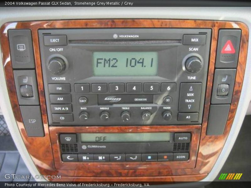 Stonehenge Grey Metallic / Grey 2004 Volkswagen Passat GLX Sedan