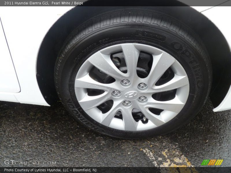 Pearl White / Beige 2011 Hyundai Elantra GLS