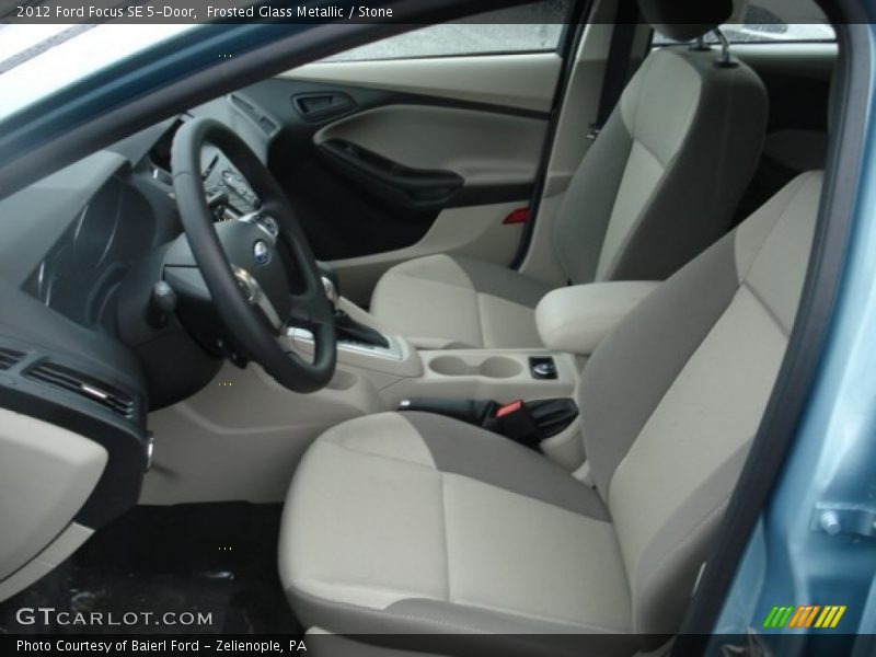  2012 Focus SE 5-Door Stone Interior