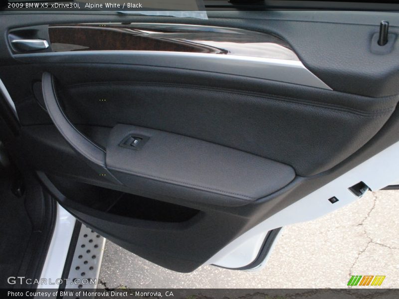 Alpine White / Black 2009 BMW X5 xDrive30i
