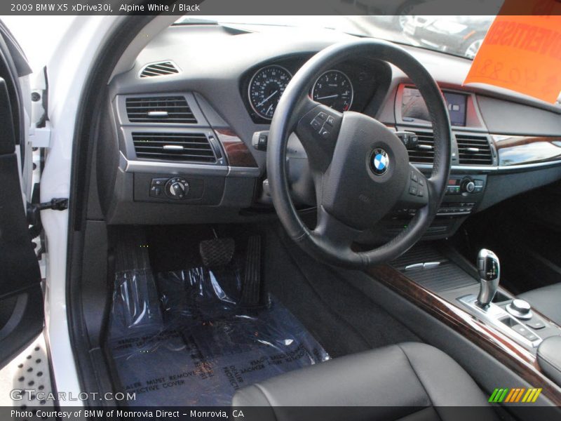 Alpine White / Black 2009 BMW X5 xDrive30i