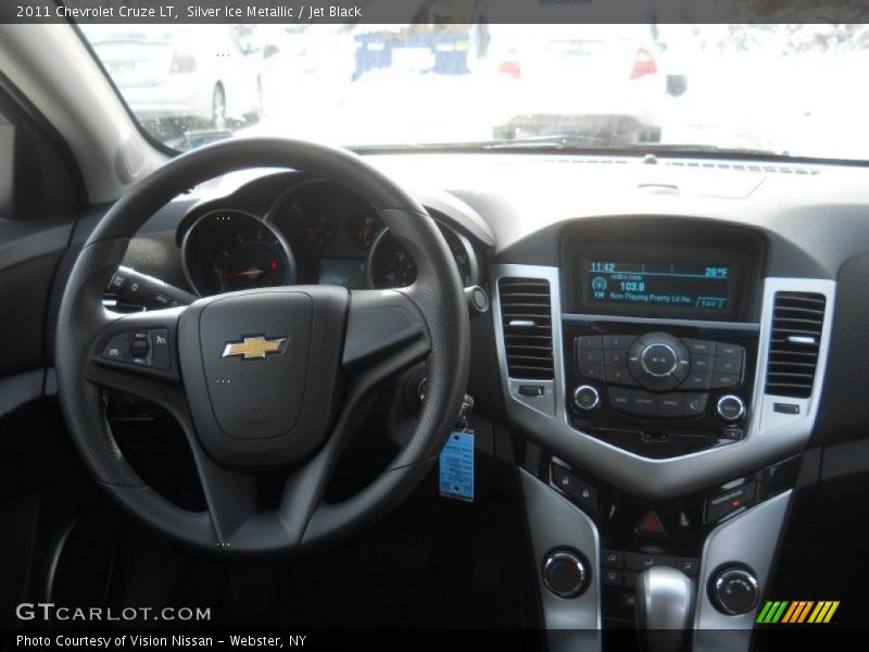 Silver Ice Metallic / Jet Black 2011 Chevrolet Cruze LT